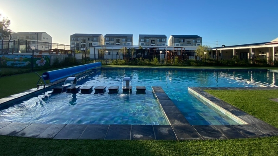To Let 1 Bedroom Property for Rent in Sandown Western Cape